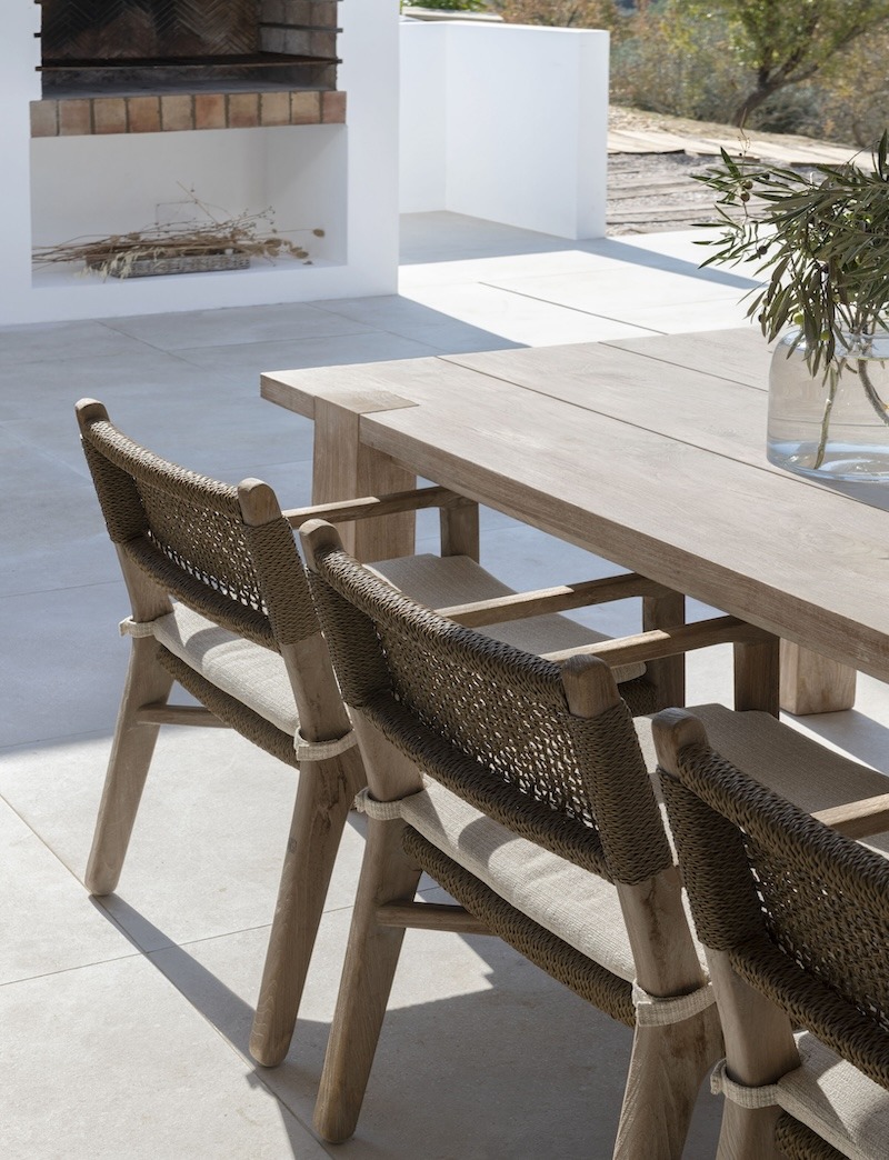 Woontheater Antwerpen Kloosterstraat Blaasveld buitenstoel outdoor gommaire fiona teak lounge